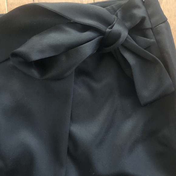 WHITE HOUSE BLACK MARKET Bow-Belt Satin Tapered Ankle Pants Size 8 - Picture 5 of 10